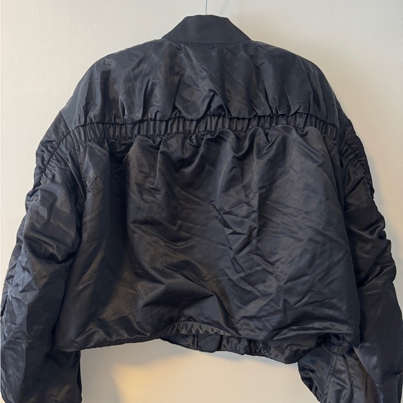 Lululemon Insulated Bomber Jacket size 10 NWT - Picture 6 of 8